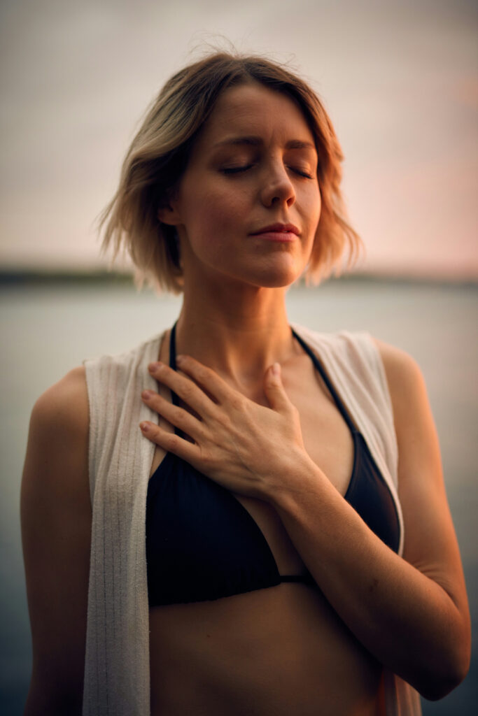Tend To Yourself Thursday {6/27}: A Holistic Approach to Stress & Anxiety | Therapist Near Me
